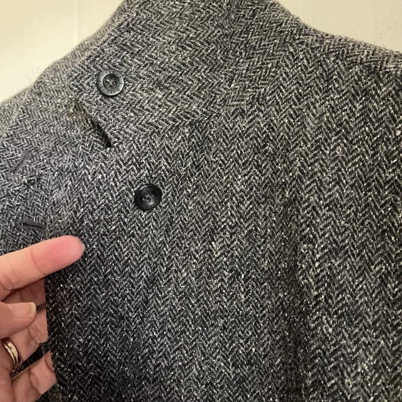 LL Bean Grey Herringbone Tweed Wool Silk Blazer Riding Jacket Heritage Classic - Picture 3 of 12